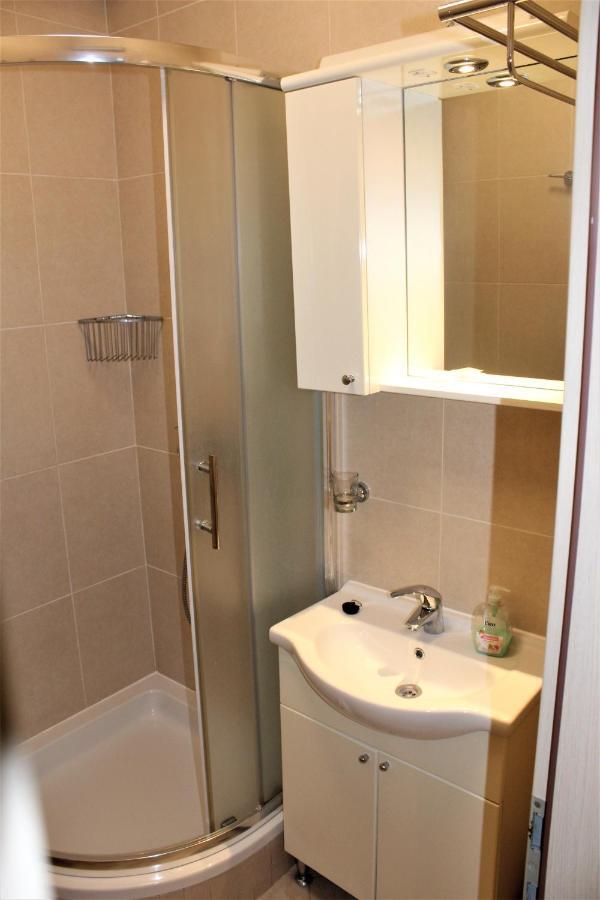 City Center Apartments Miro Макарска Екстериор снимка