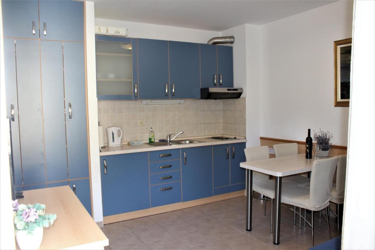 City Center Apartments Miro Макарска Екстериор снимка