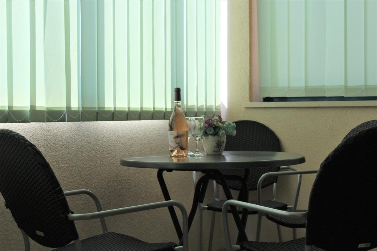 City Center Apartments Miro Макарска Екстериор снимка
