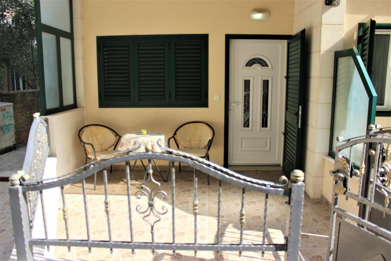 City Center Apartments Miro Макарска Екстериор снимка