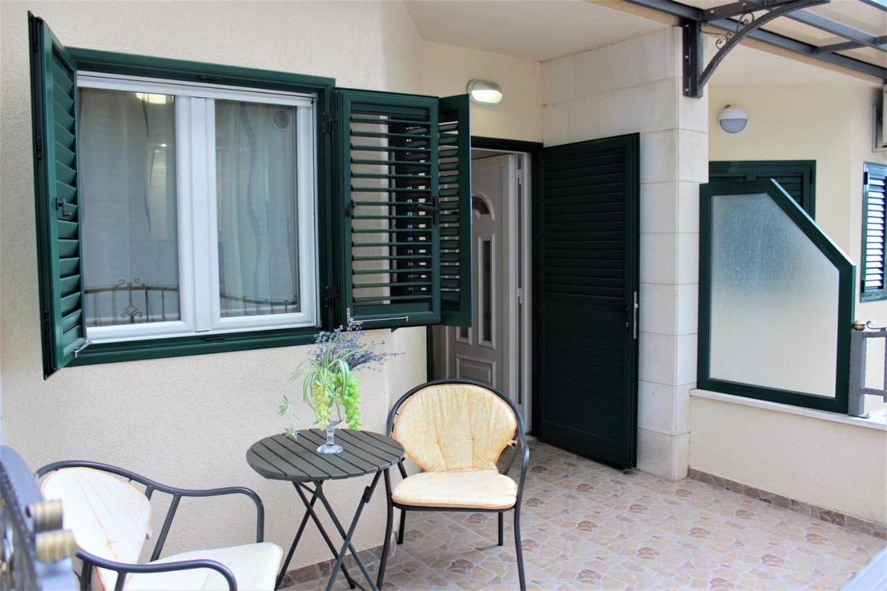City Center Apartments Miro Макарска Екстериор снимка